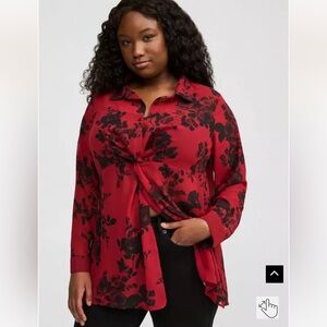 Torrid Red and Black Floral Tunic Top